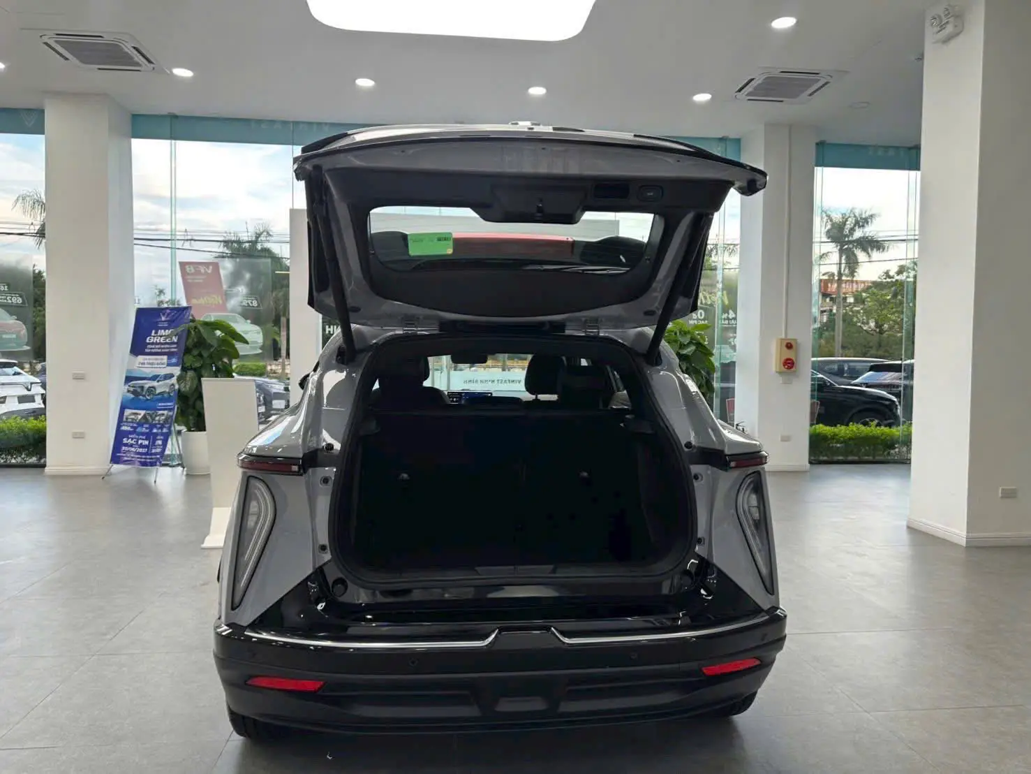 Cốp xe VinFast VF 7