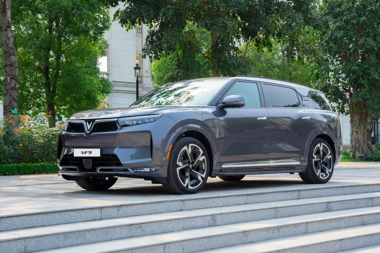 Thân xe VinFast VF 9