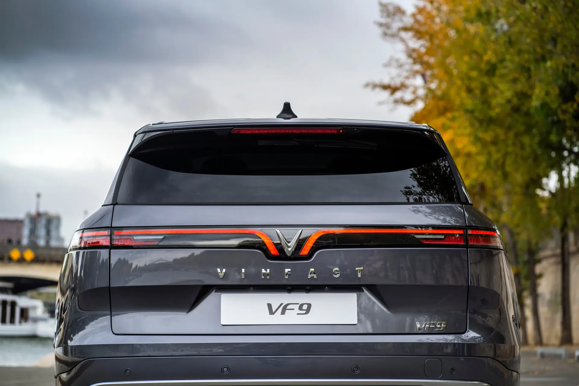 Đuôi xe VinFast VF 9
