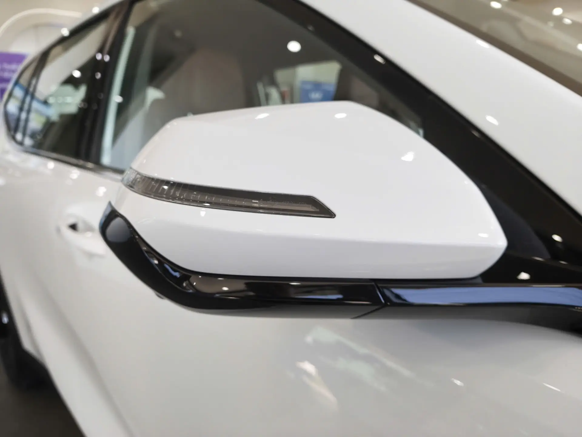 Gương chiếu hậu VinFast MPV 7