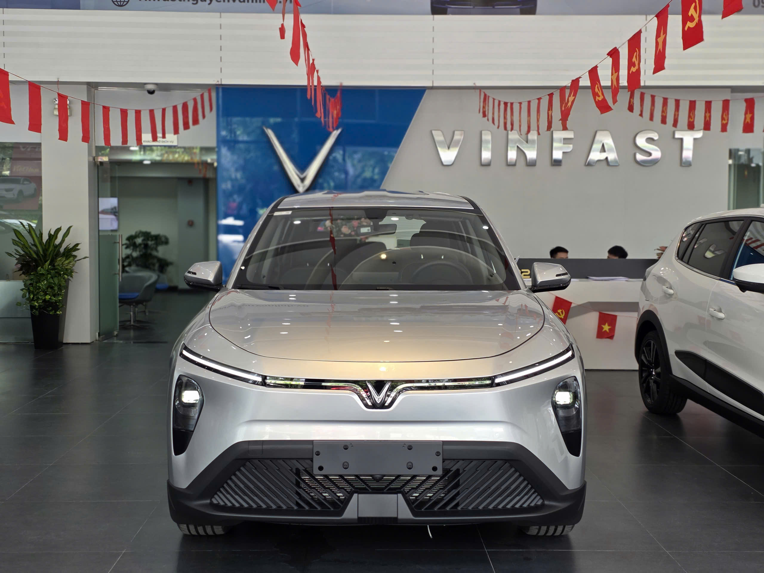 Giá xe VinFast Limo Green Ninh Bình
